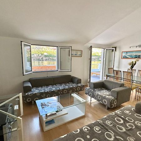 House With Big Terrace And Beautiful Sea View Villa Котор Екстериор снимка